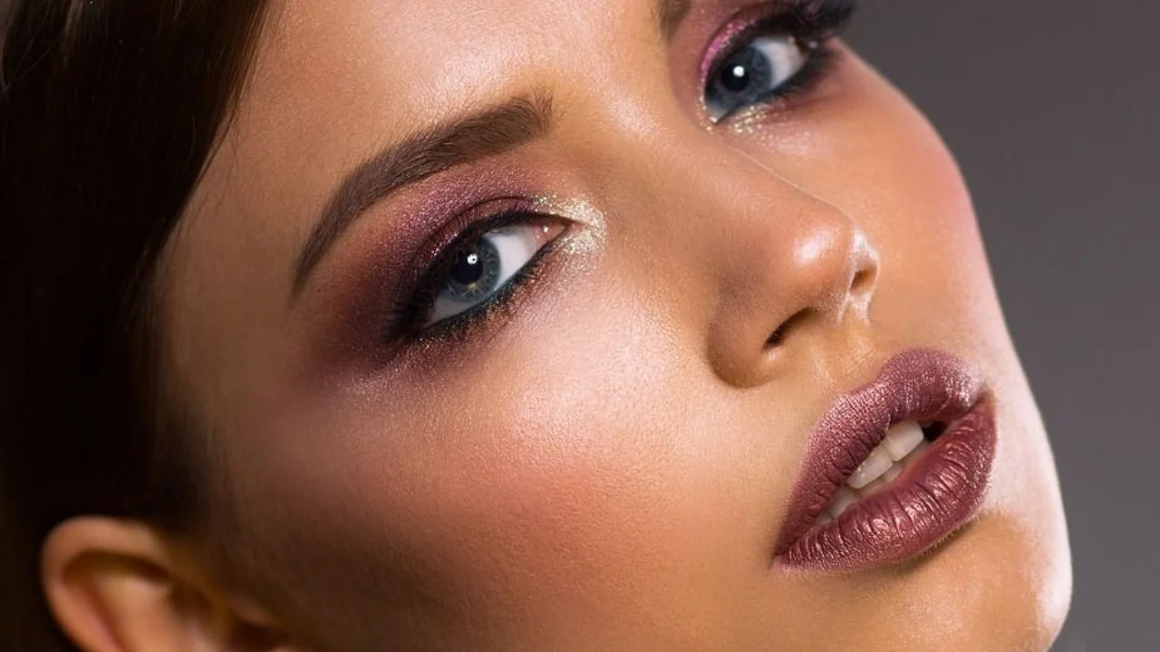 Kako da vam šminka izdrži duže na licu? Jedan korak u rutini je od velike važnosti i nikako ga ne treba preskočiti 22 jujwkz5v 169