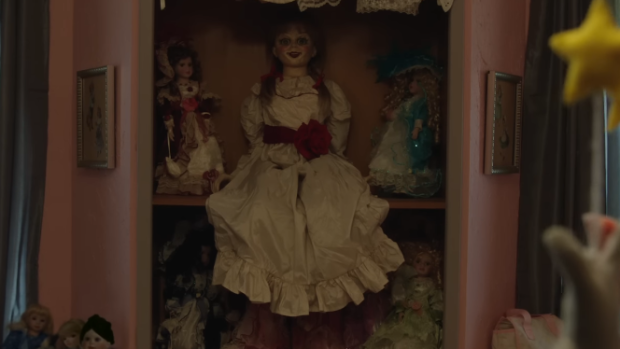 Jeziva istinita priča o zloglasnoj lutki iz čuvenog horor filma: Anabel postoji i u stvarnom životu i ima zastrašujuću istoriju 23 Screenshot 2025 06 02 153905