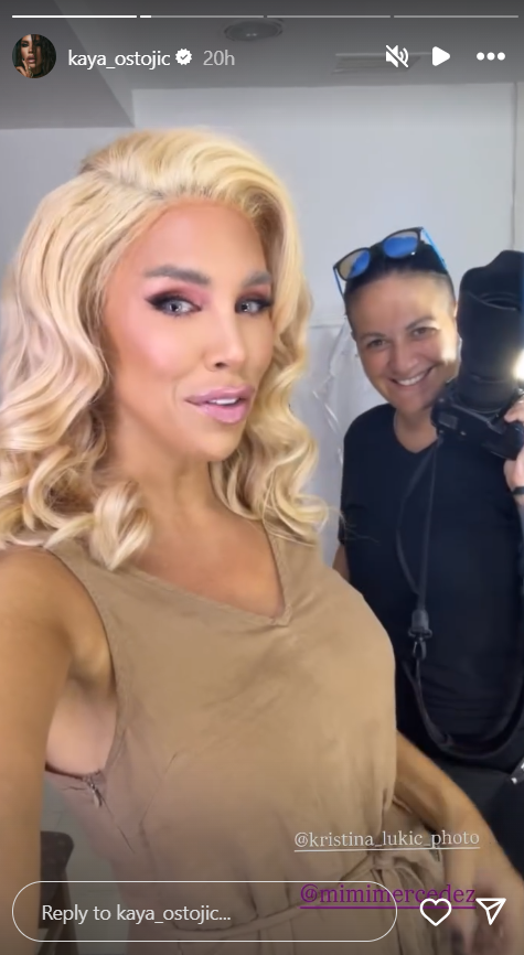 Da li je prepoznajete? Popularna pevačica prošla kroz drastičnu transformaciju, ovakvu promenu niko nije očekivao (FOTO) 3 Screenshot 2025 08 18 095629