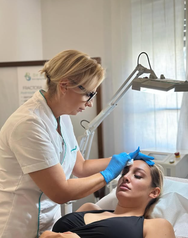 Na pragu tridesete se odlučila na OVU korekciju: Luna Đogani podelila detalje najnovije promene kroz koju je prošla (FOTO) 2 Screenshot 2025 09 03 120838