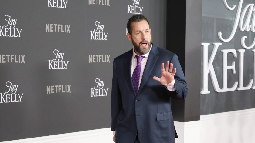 Ćerka Adama Sendlera u centru skandala! Pojavila se u neprimerenoj haljini, pa pozirala sa slavnim ocem - internet gori od burnih komentara! (FOTO) 1 profimedia 1052091515