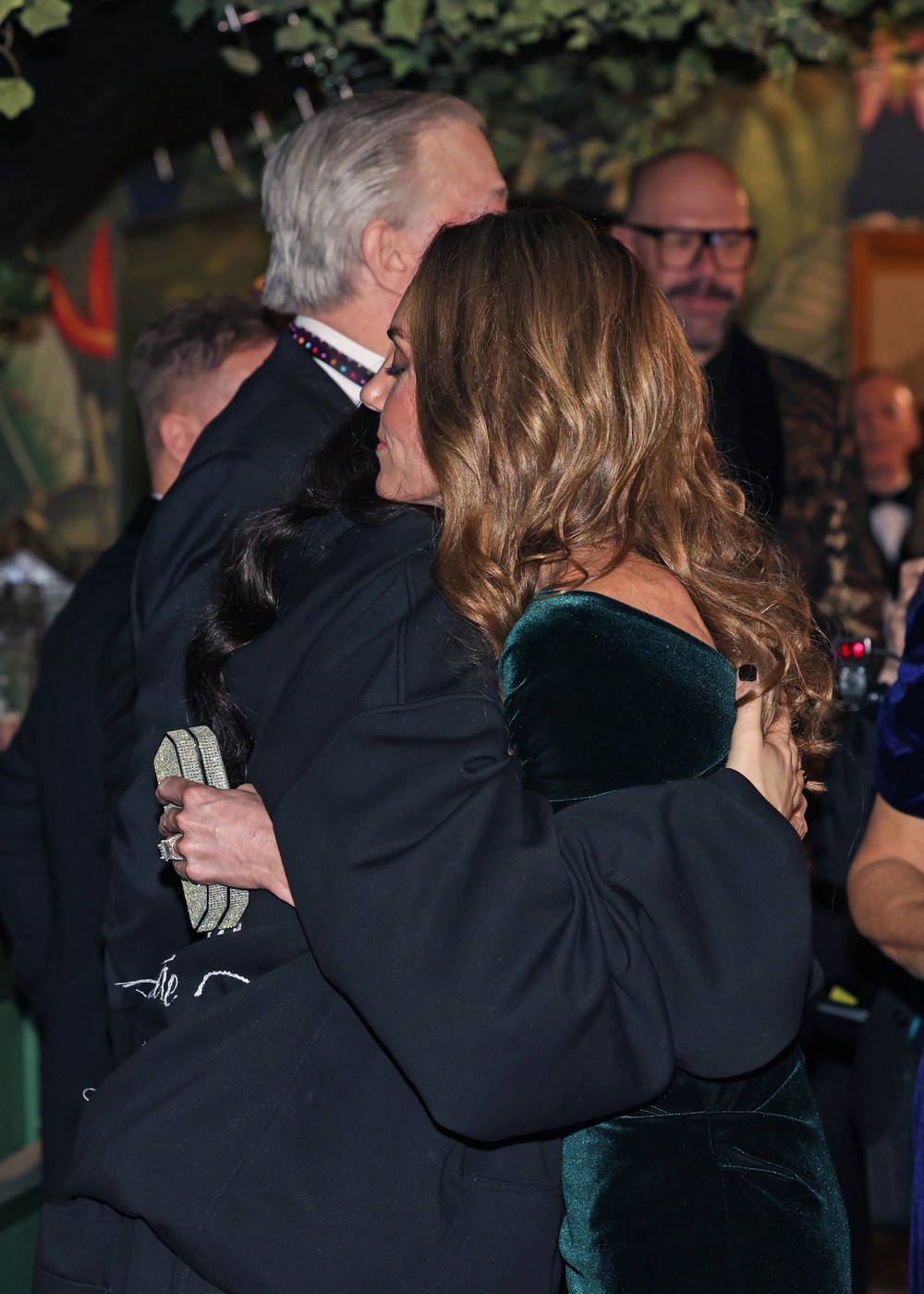 Slavna pevačica prekršila strogi kraljevski protokol! Našla se na događaju sa Kejt Midlton, pa prešla granicu jednim postupkom (FOTO) 2 profimedia 1053600761